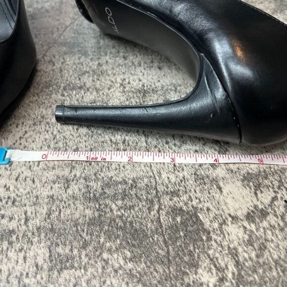 Aldo Black Pointy Toe Ankle Buckle Stiletto Heels Size 8.5 - Picture 11 of 13